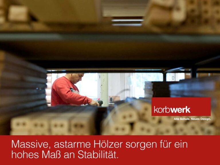 Massive, astarme Hölzer sorgen für ein hohes Maß an Stabilität unserer Strandkörbe