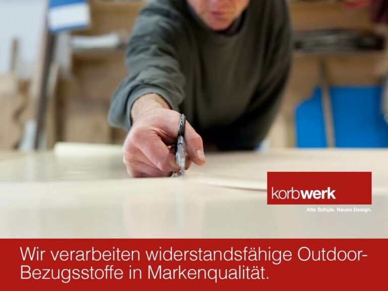 Wir verarbeiten widerstandsfähige Outdoor-Bezugsstoffe in Markenqualität